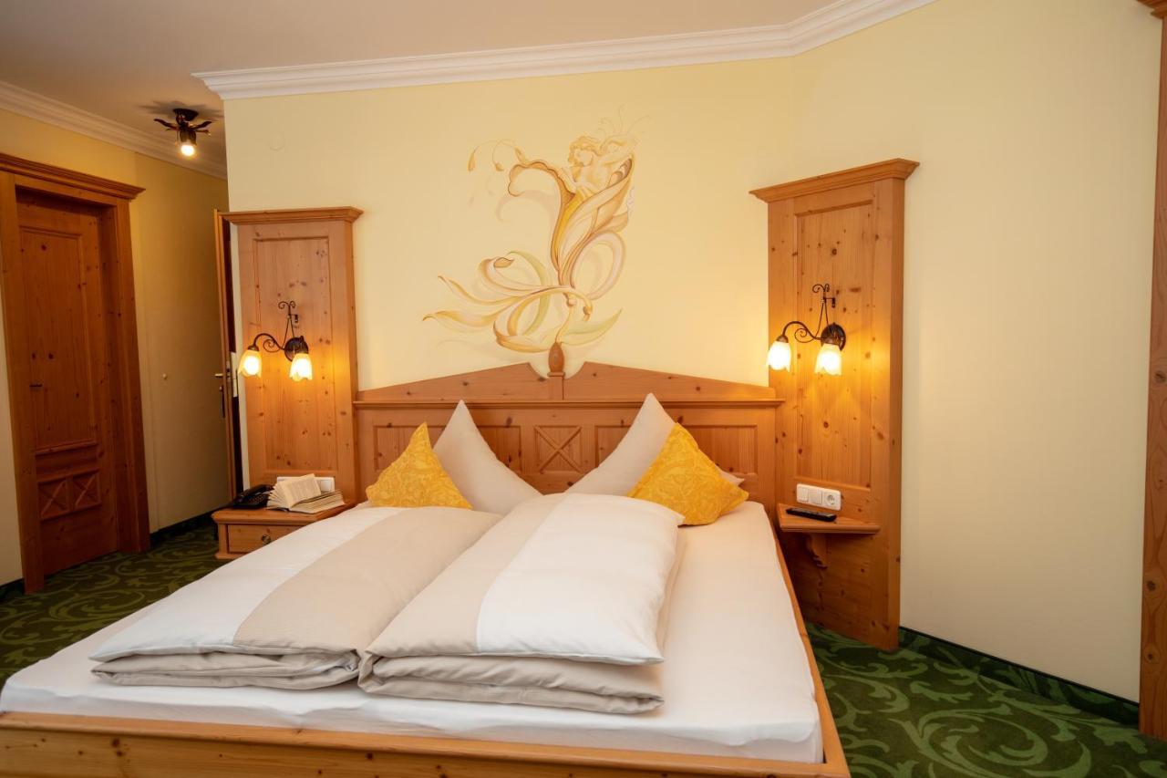 Alpenresidenz Trisanna Bed & Breakfast Ischgl Exterior photo
